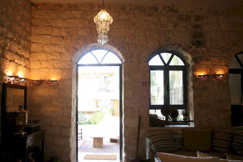 Отель Shulamit Yard Рош-Пинна Экстерьер фото